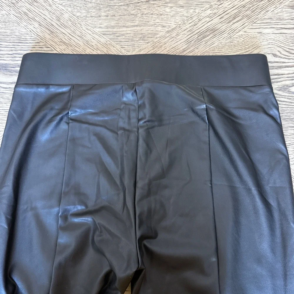 LOFT Black Faux Leather Leggings Slim Tapered Pants Size L Seam Detail
